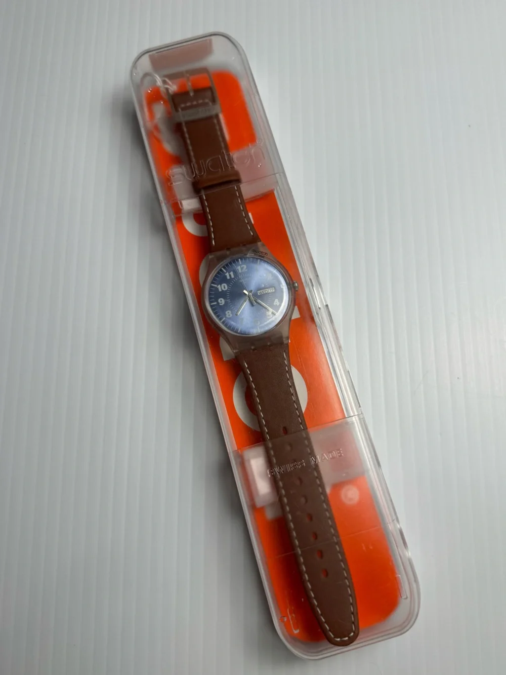 Swatch NWT+Box SUOK709 Vent Brülant Leather Strap Brand New